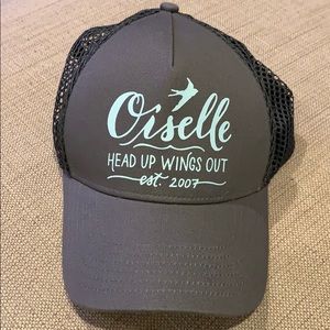 Oiselle Trucker Hat